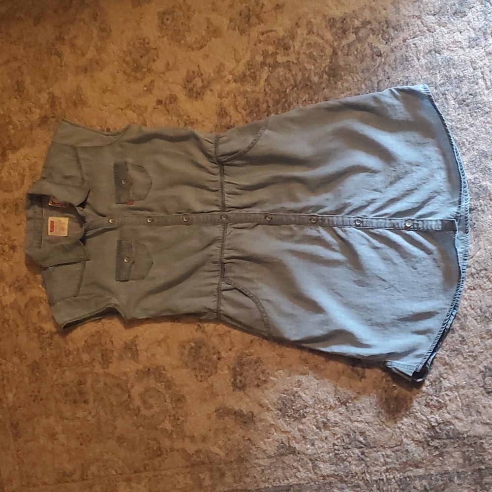 Levi's Dress 👗
